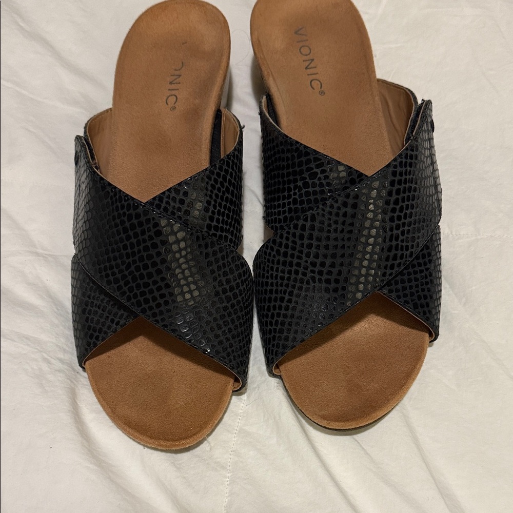 Vionic Black and Tan Snake Print Mules